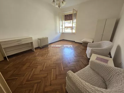 Klinički Centar | 4zida.rs