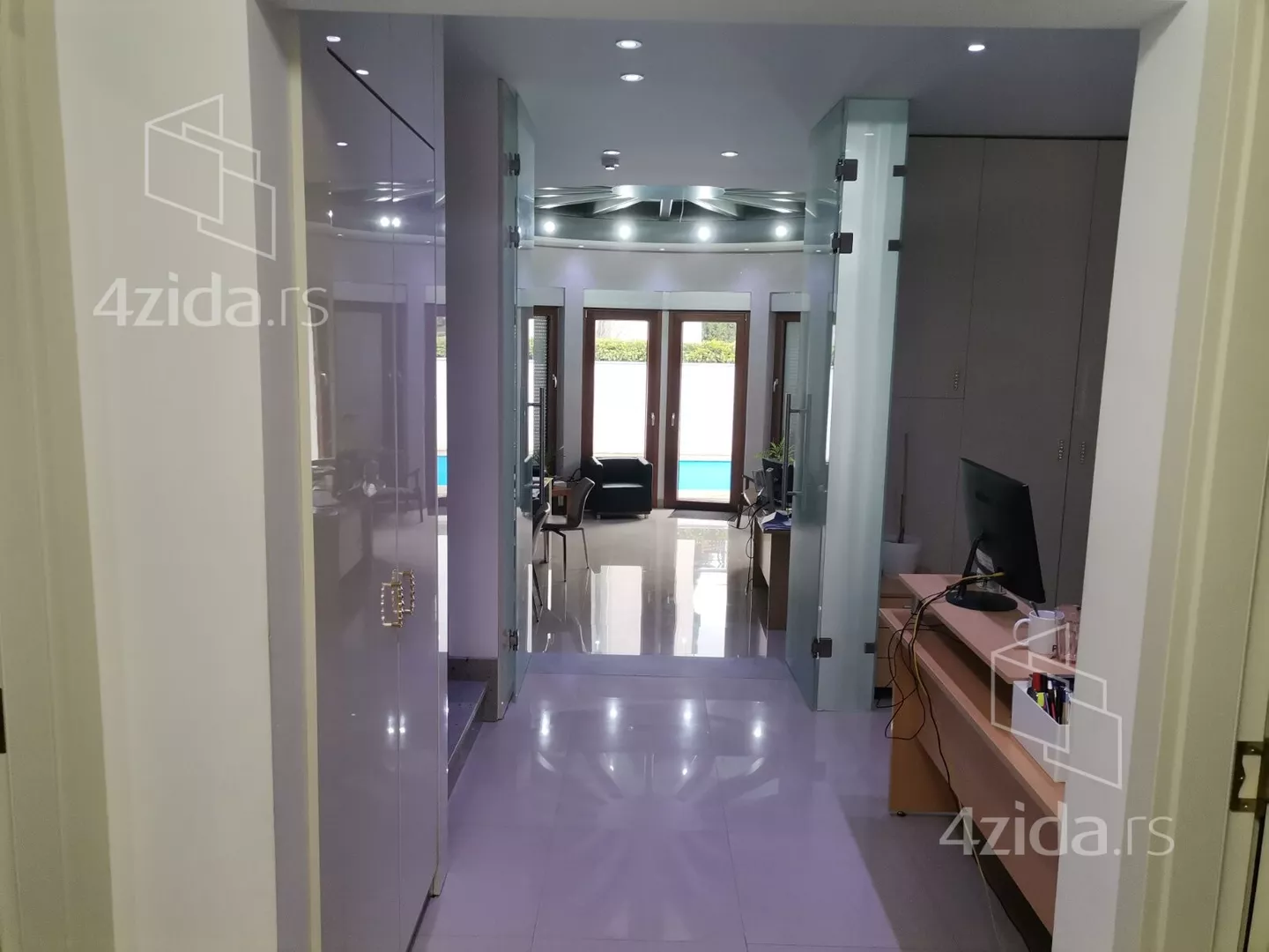 Kuća | 4zida
