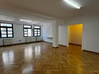Politika, Stari Grad opština, Beograd | 4zida.rs