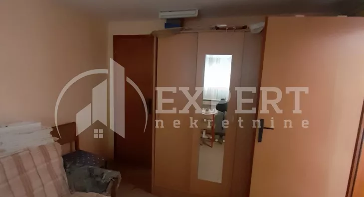4-etažna kuća | 4zida