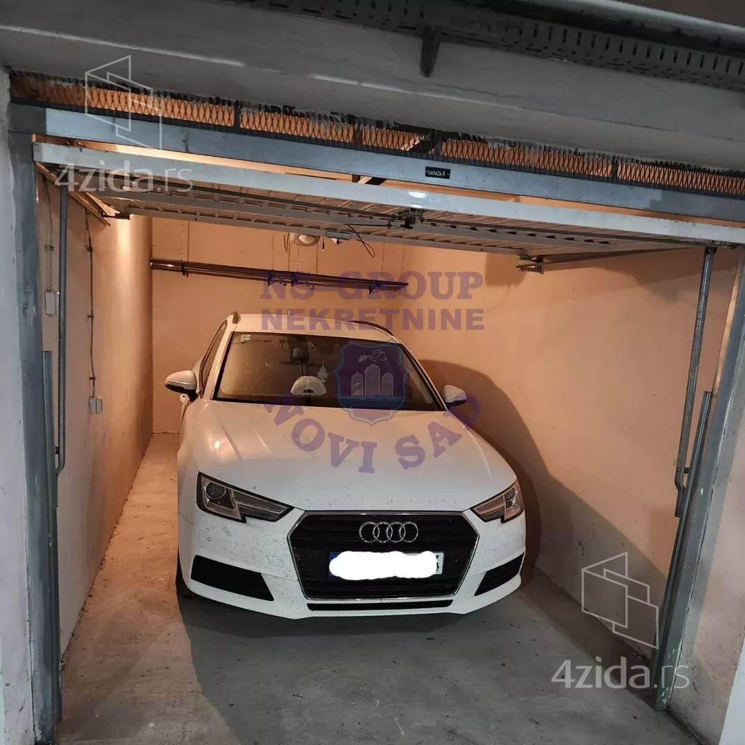 Garaža | 4zida