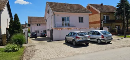 Vlasenička 21 | 4zida.rs