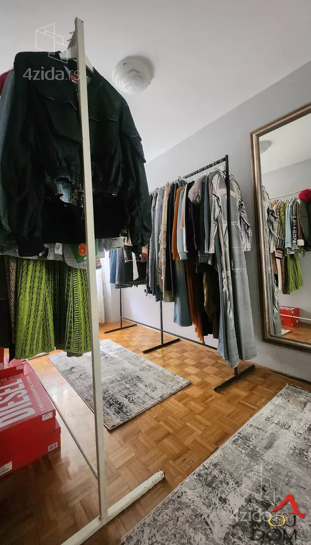 Troiposoban stan | 4zida