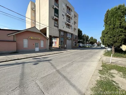 Centar preko Lepenice | 4zida.rs