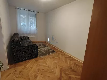 Karađorđev trg | 4zida.rs