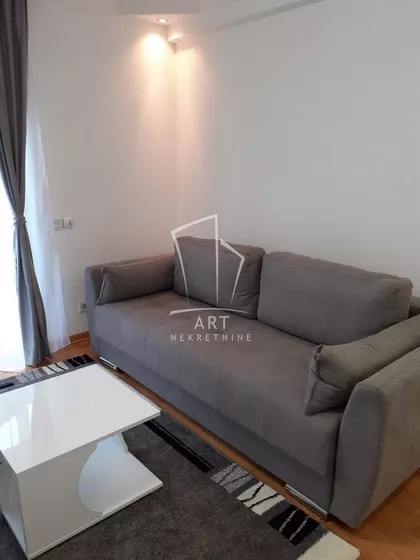Tikveška | 4zida.rs