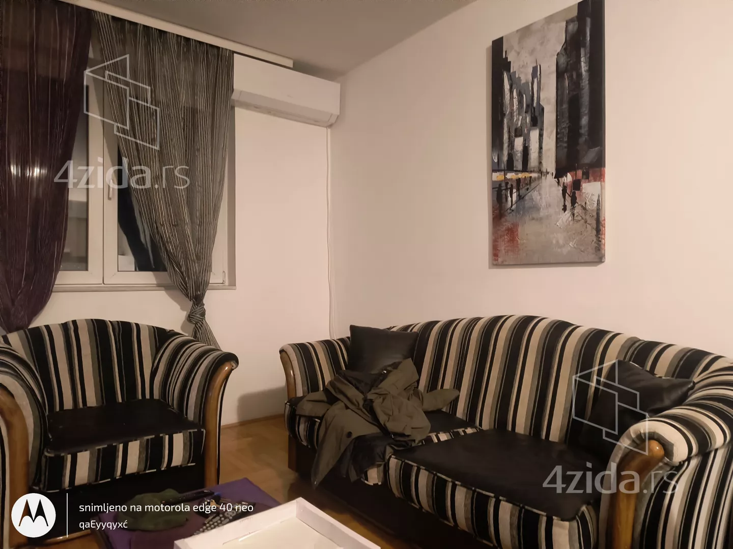 Jednoiposoban stan | 4zida