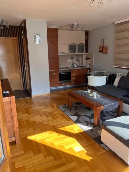 Jovanke Jeftanović | 4zida.rs