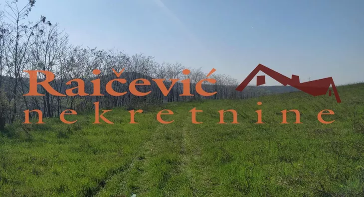 Plac | 4zida