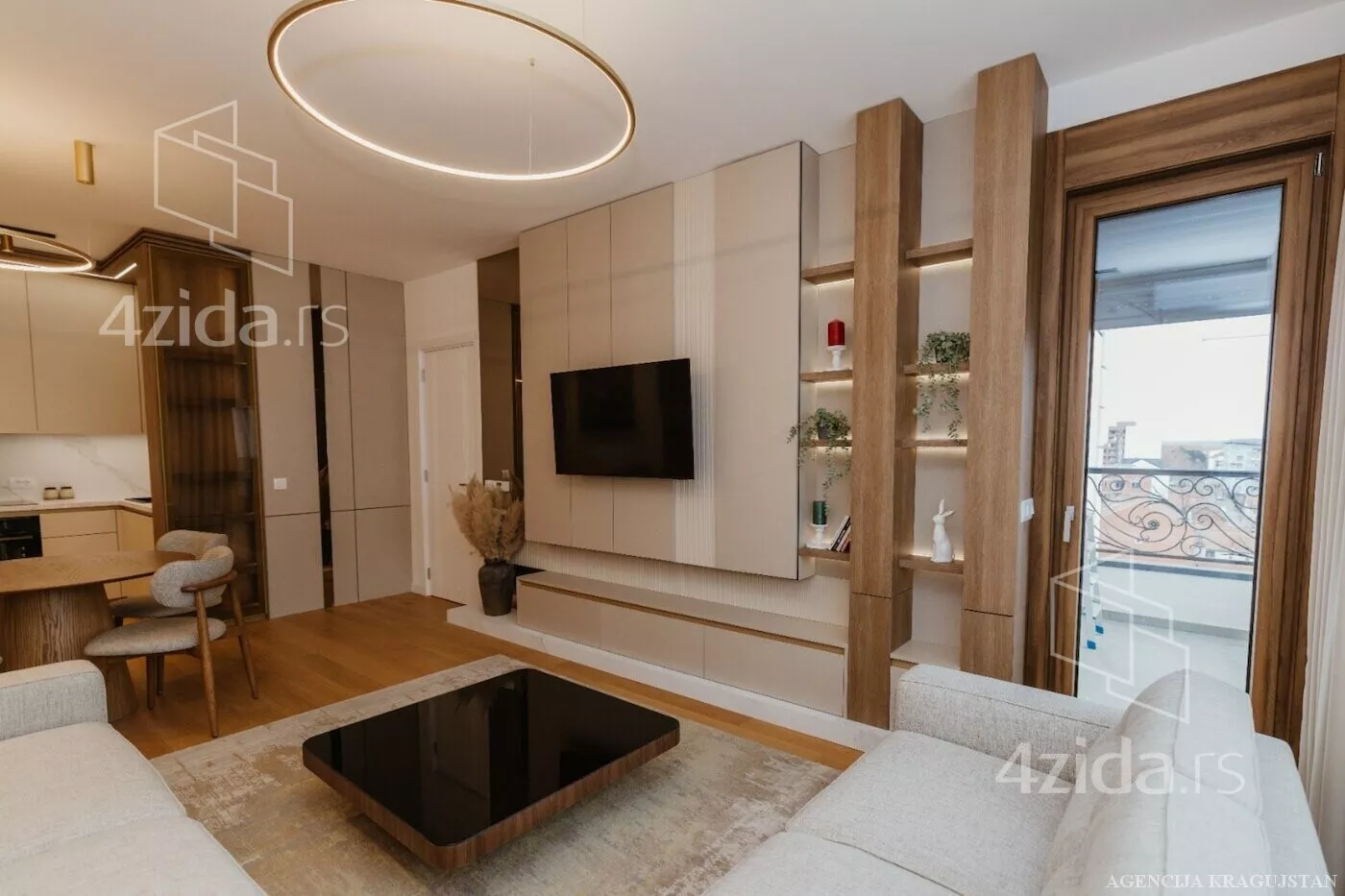 Dvoiposoban stan | 4zida