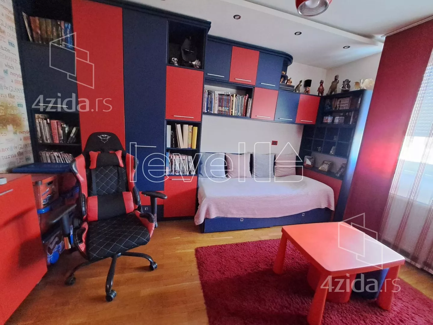 Petosoban stan | 4zida