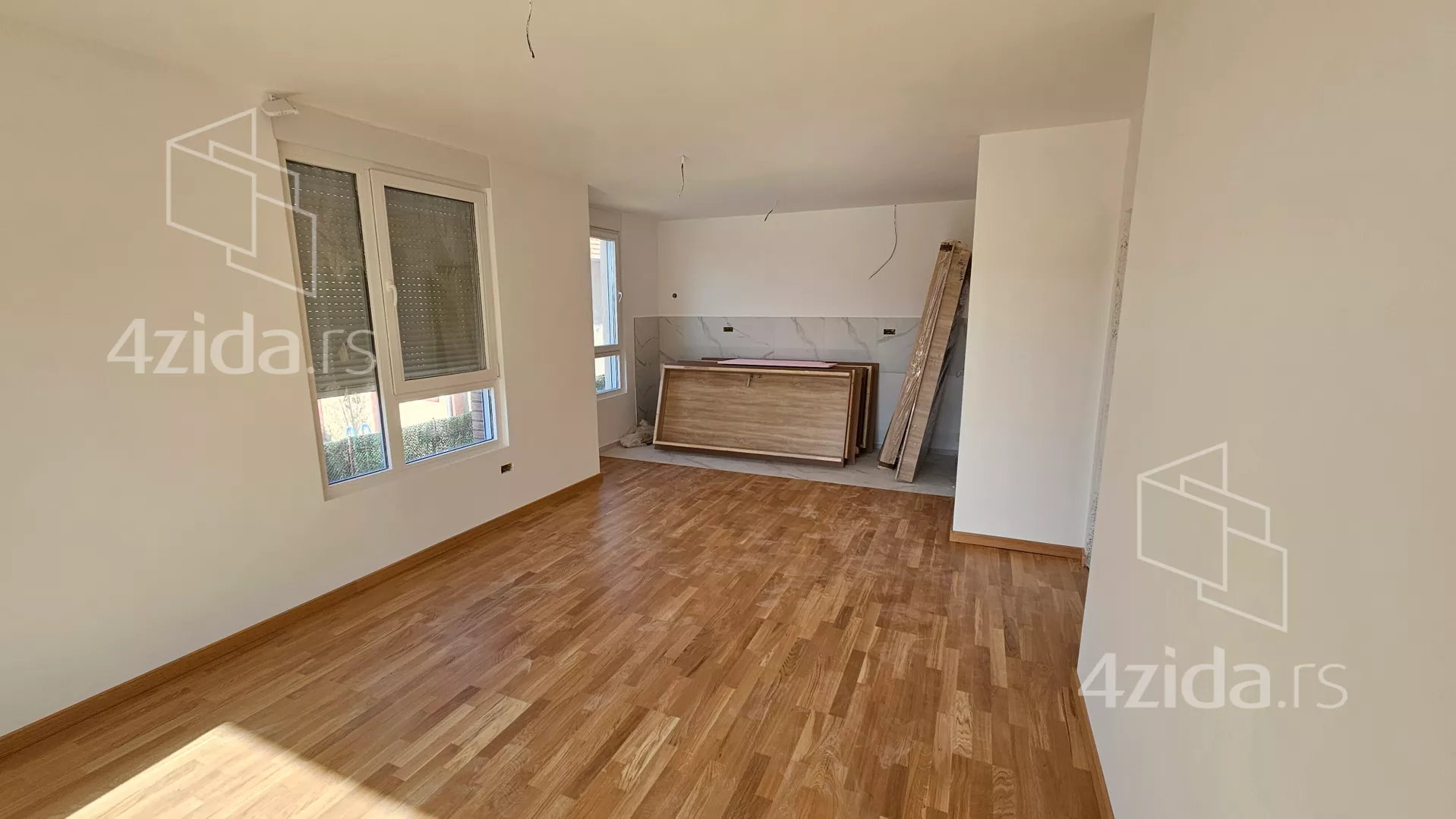 Četvorosoban stan | 4zida