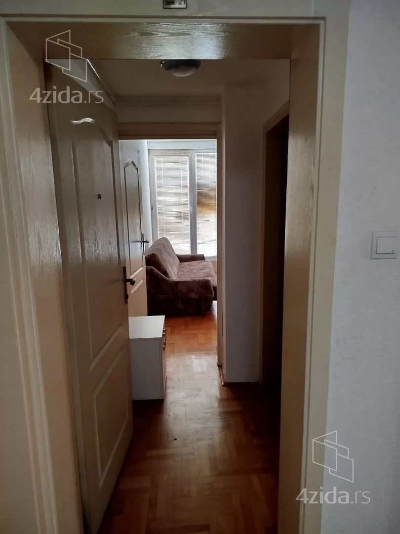 Garsonjera | 4zida