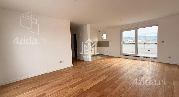 Petosoban stan | 4zida