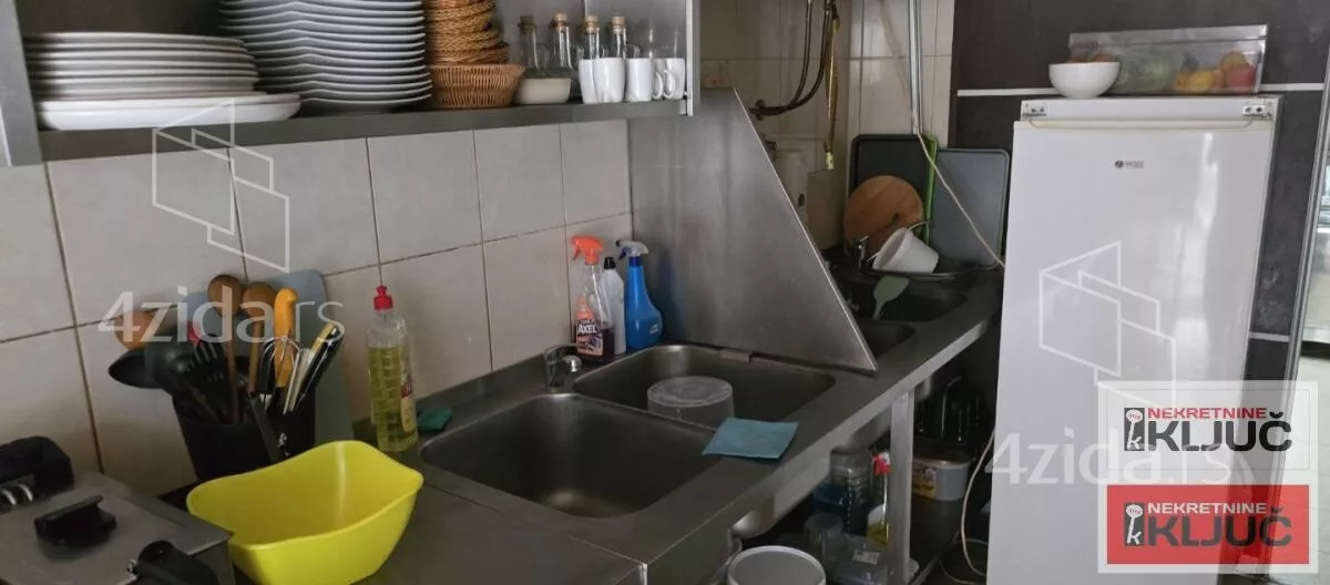Ugostiteljski objekat | 4zida