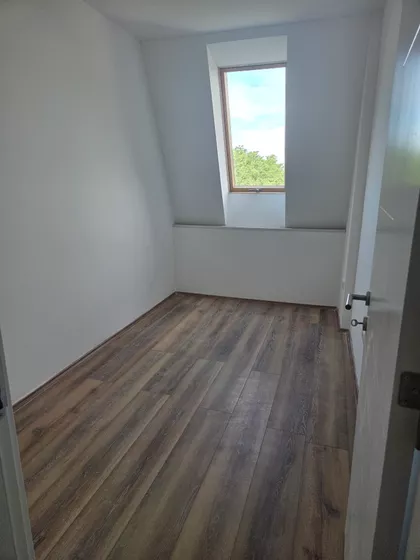 Kireška | 4zida.rs