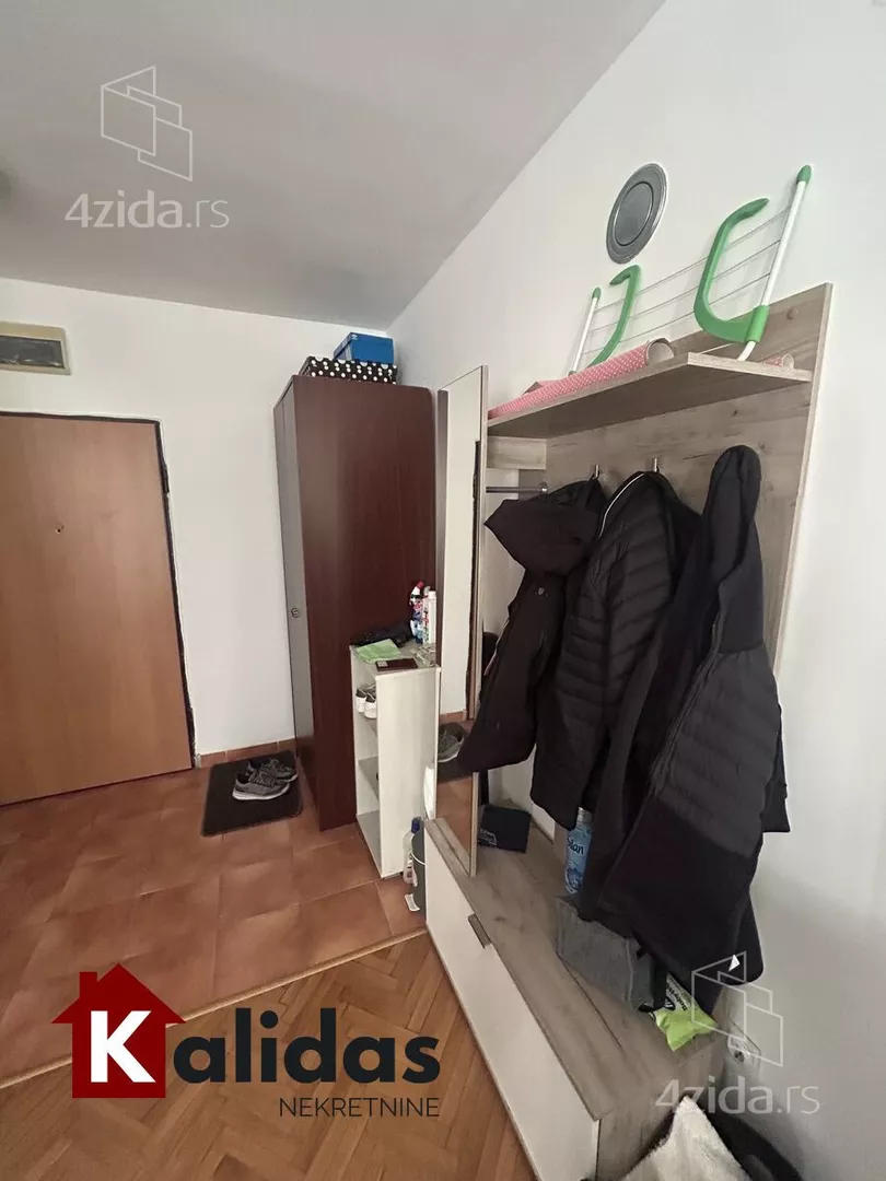 Garsonjera | 4zida