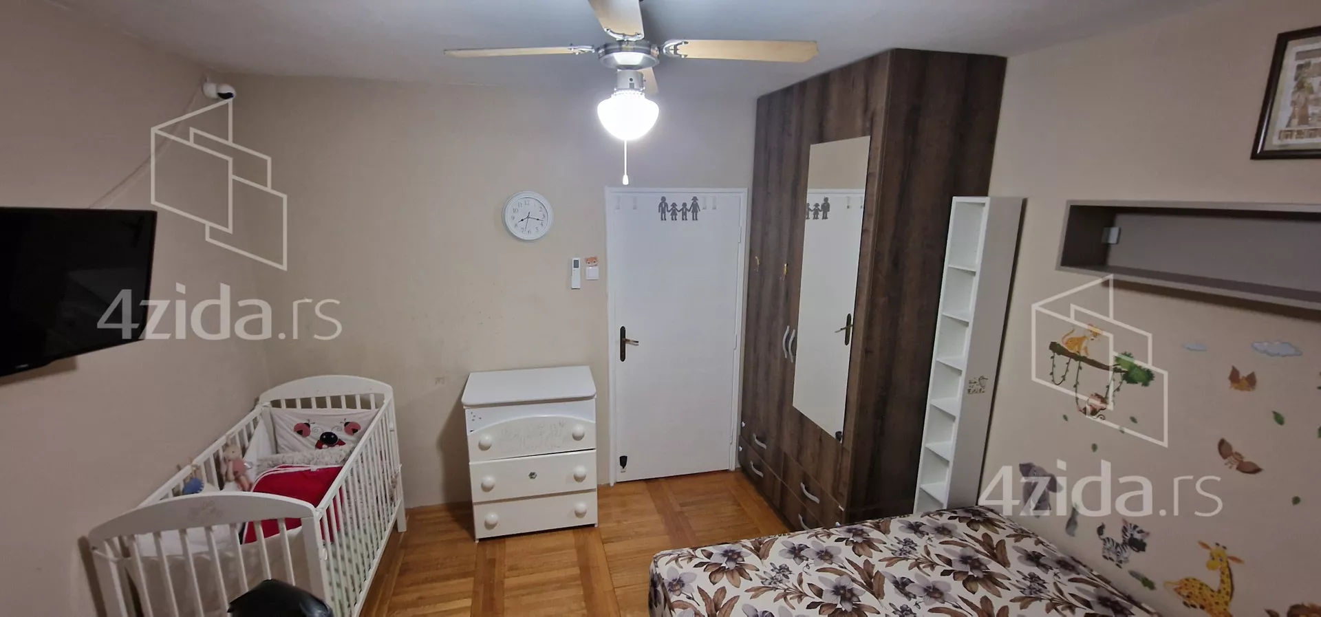 Jednoiposoban stan | 4zida