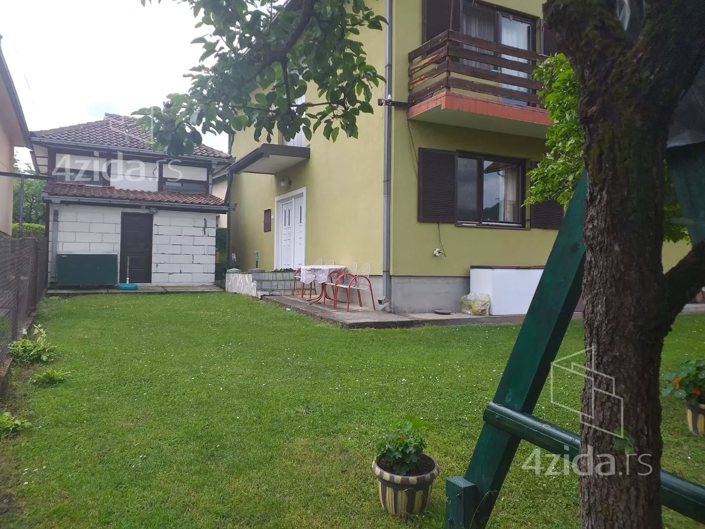 3-etažna kuća | 4zida