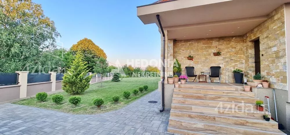 3-etažna kuća | 4zida