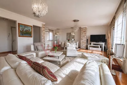 Čuburska | 4zida.rs