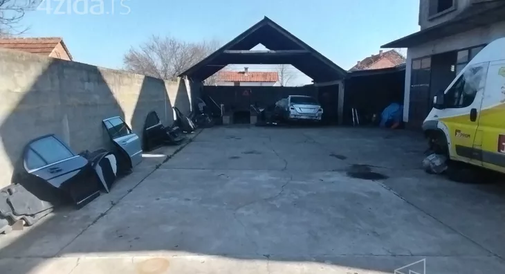 Poslovni prostor | 4zida