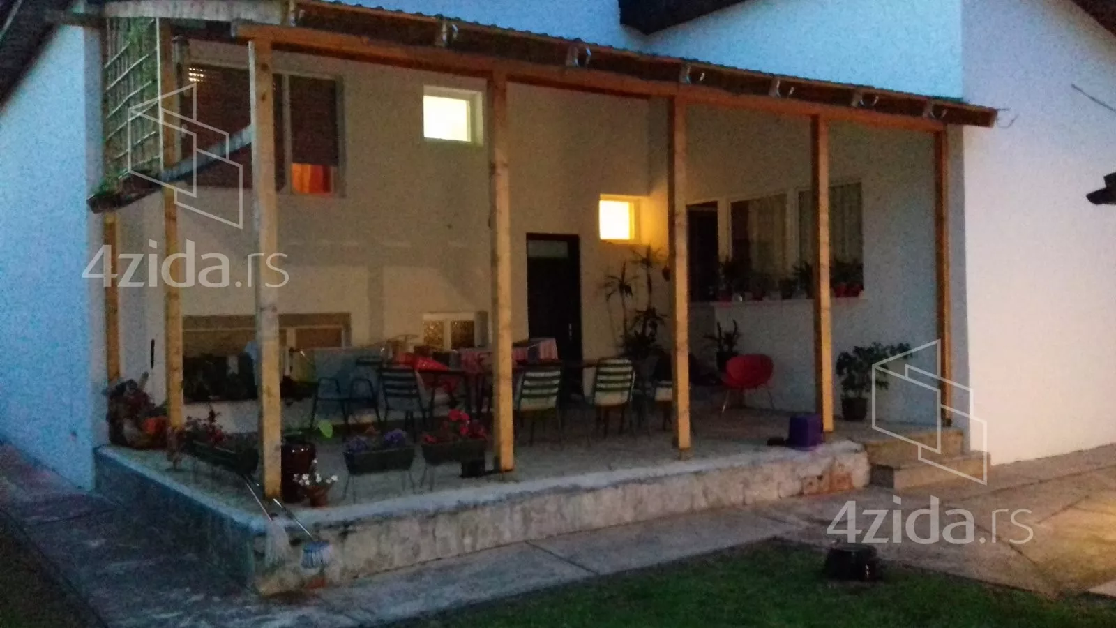 Kuća | 4zida
