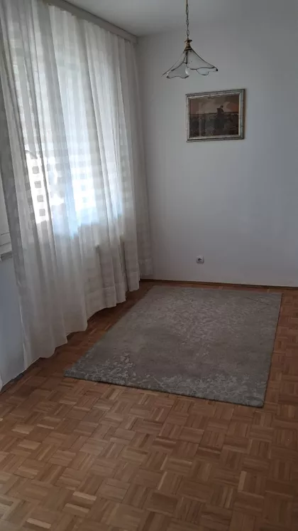 Dr Ivana Ribara | 4zida.rs