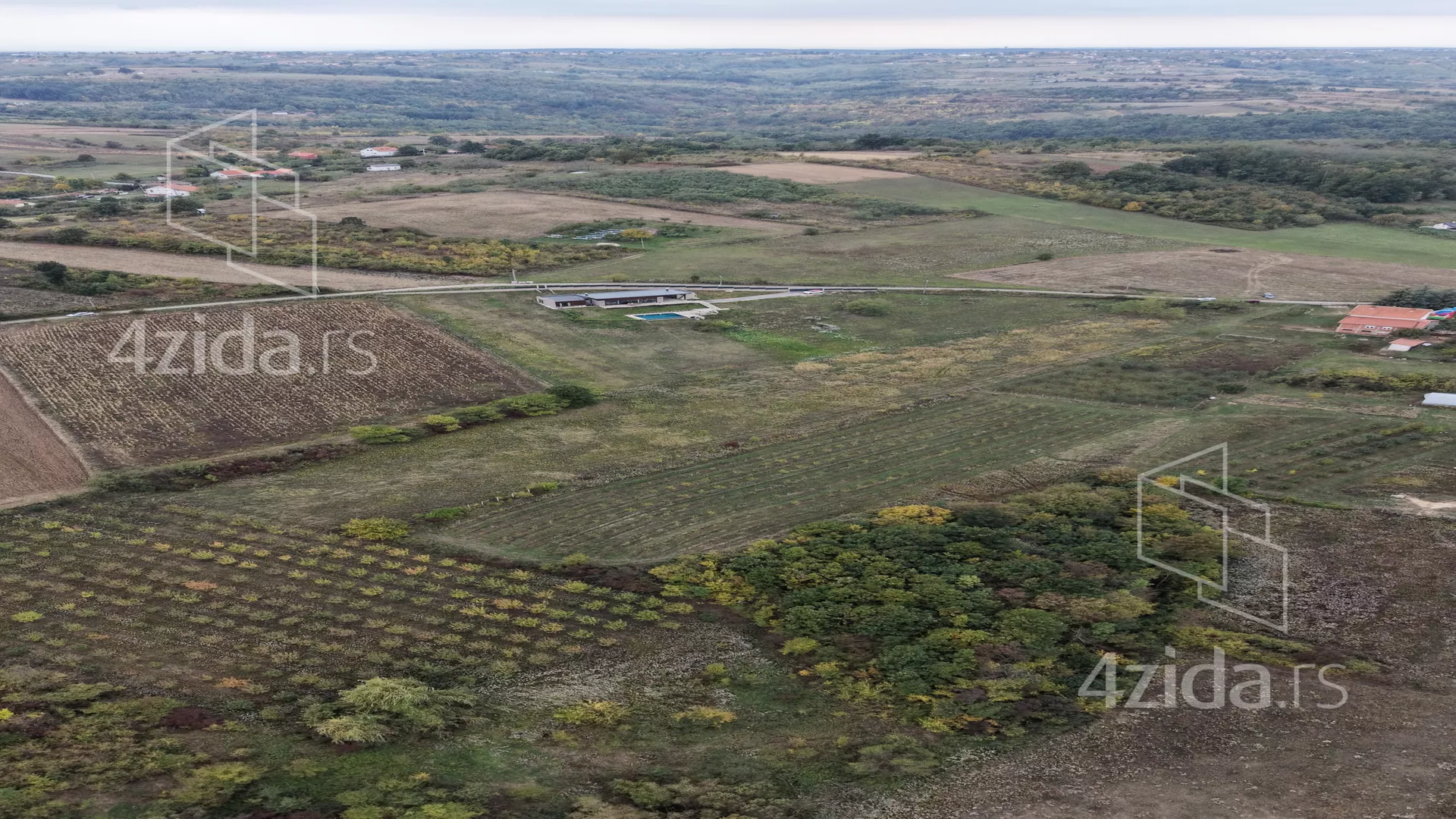 Građevinsko zemljište | 4zida