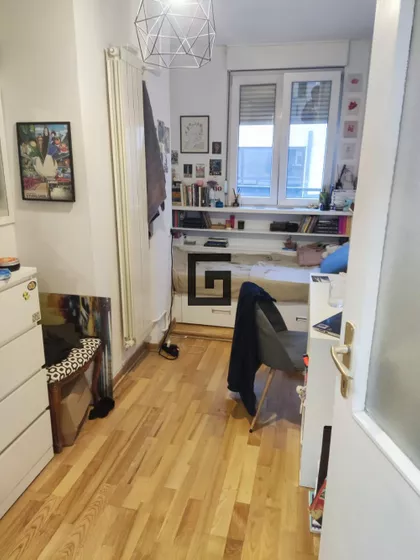 Cara Dušana | 4zida.rs