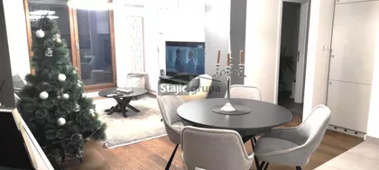 Marije Bursać | 4zida.rs