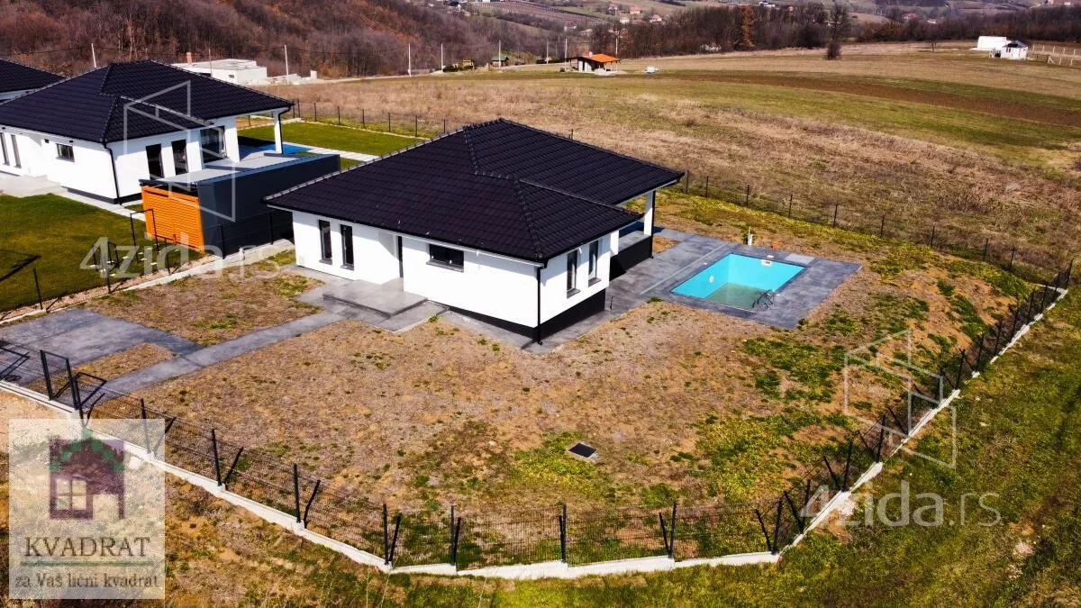 Kuća | 4zida