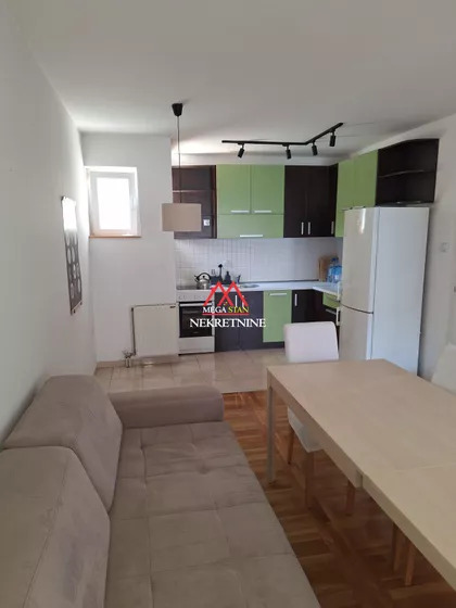 Vuka Karadžića | 4zida.rs