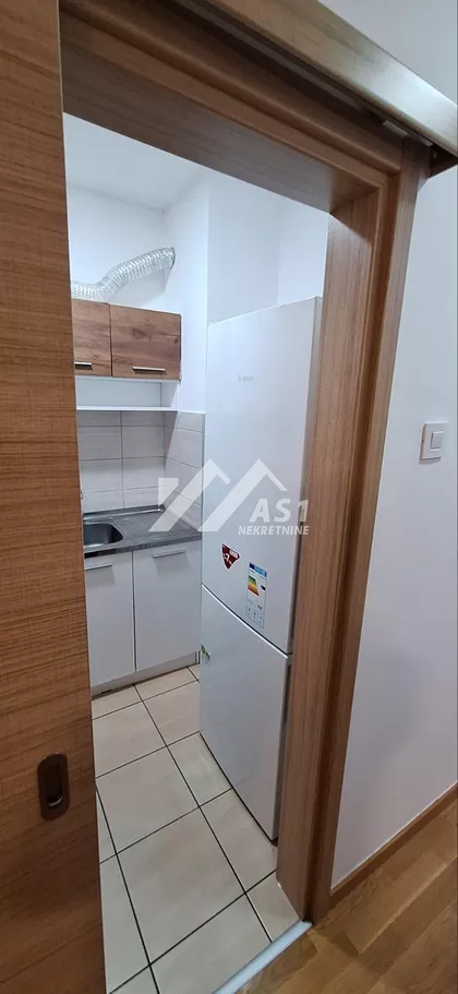 Rumenački put | 4zida.rs