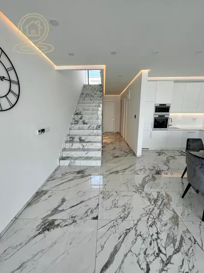 Sremska Kamenica | 4zida.rs