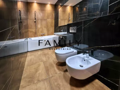 Adamovićevo Naselje | 4zida.rs