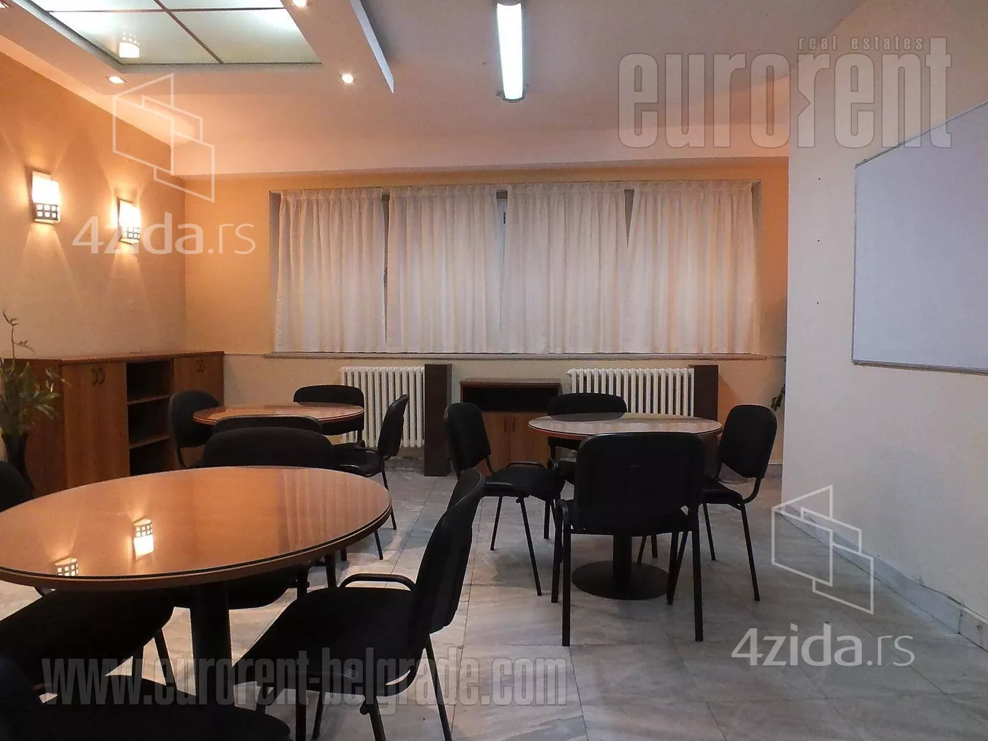 Lokal | 4zida
