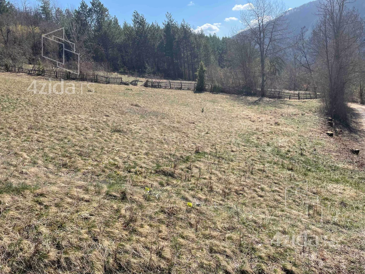 Građevinsko zemljište | 4zida