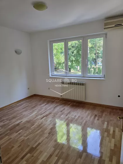 Kronštatska | 4zida.rs