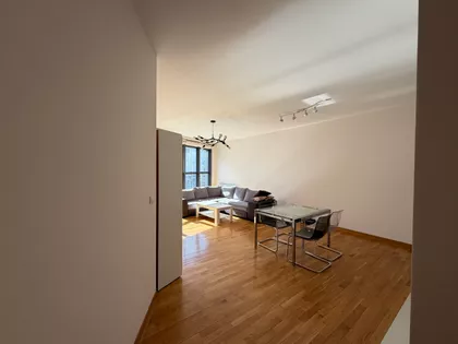 Dimitrija Tucovića 21 | 4zida.rs