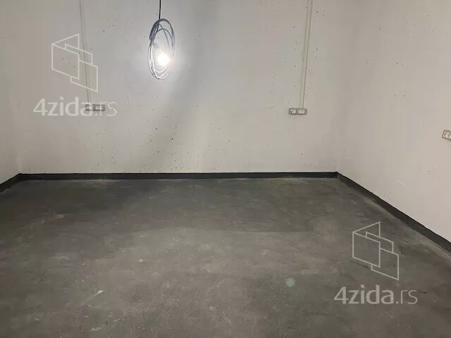 Lokal | 4zida