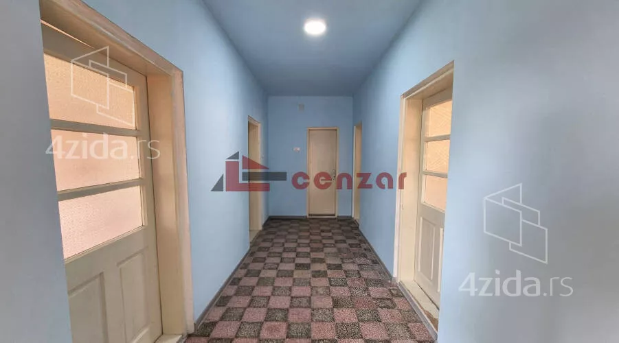 Продается 1-этажный дом, Bajmok, 47.000€, 185m² — фото
