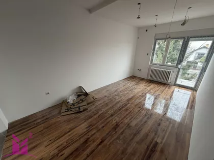 Sremska Kamenica | 4zida.rs