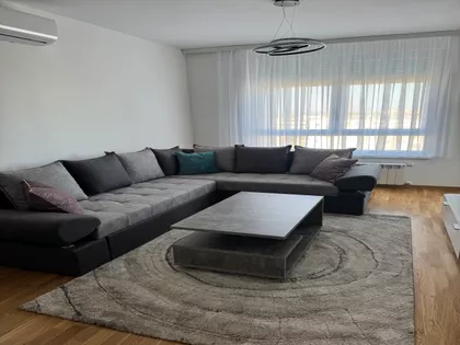 Pančevačka 12A | 4zida.rs