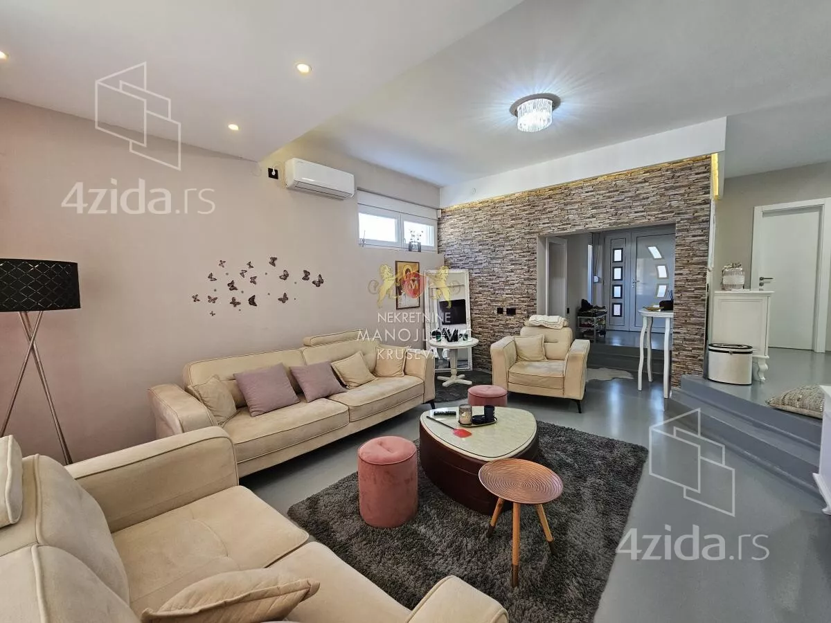 Kuća | 4zida