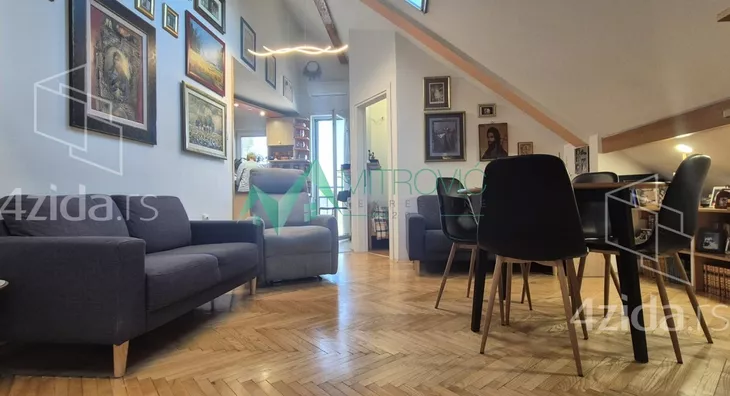 Troiposoban stan | 4zida