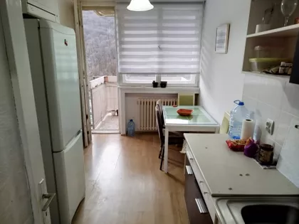 Karađorđeva 52 | 4zida.rs