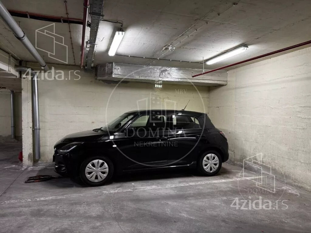 Garaža/Parking | 4zida