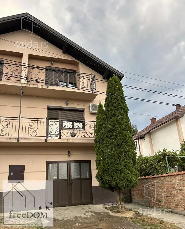 Kuća | 4zida