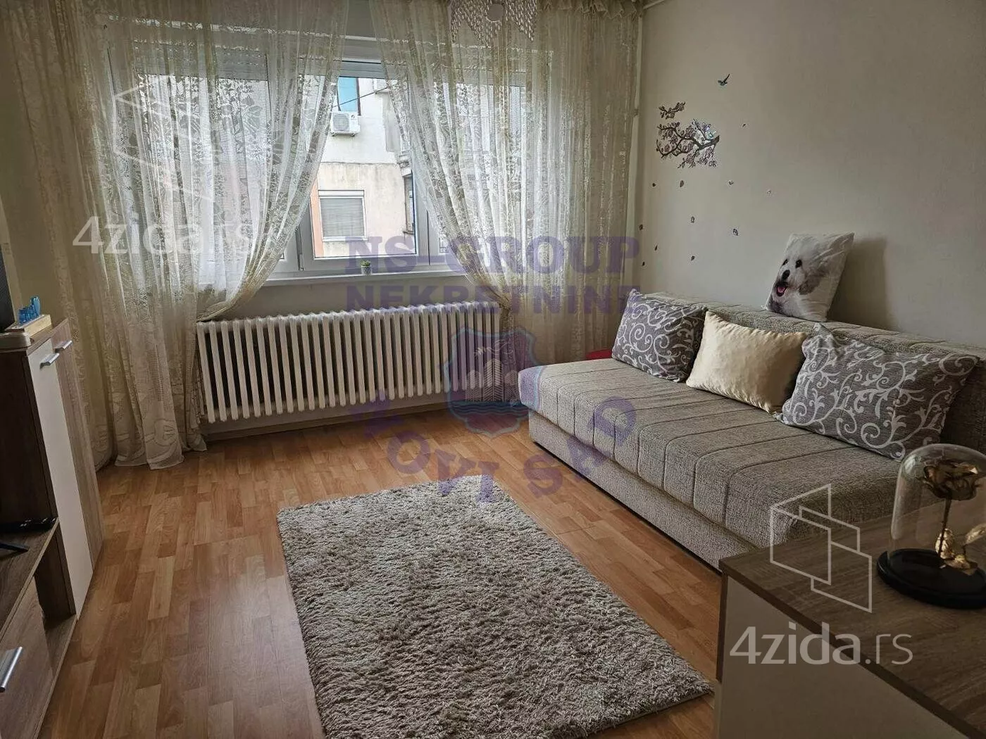 Dvoiposoban stan | 4zida